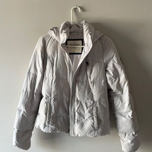 Abercrombie & Fitch: slate grey puffer jacket
